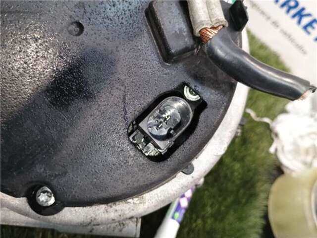 Foto 3ª: Alternador Mercedes Clase C 160 2.2 220 CDI (203.006) [2.2 LTR. - 105 KW CDI CAT]