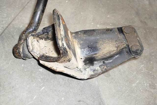 Foto 3ª: Barra Estabilizadora Delantera Jeep Cherokee 2.5 TD 3P [VM52] (2001)