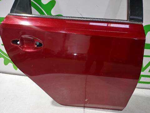 Foto 3ª: Puerta Trasera Derecha Toyota Auris HYBRID FEEL EDITION 136CV (2013)