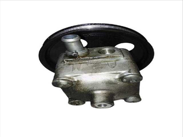 Foto 2ª: Bomba de Direccion Volvo XC 70 D5 XC AWD (1997)