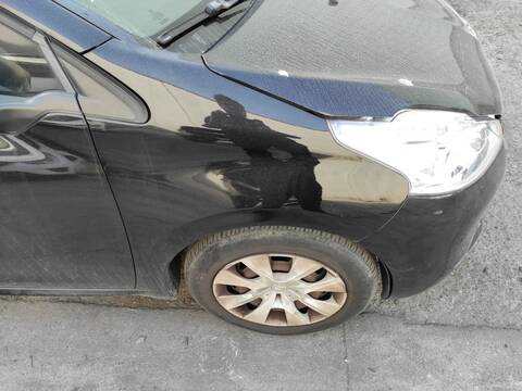 Aleta Delantera Derecha Peugeot 208 ZM01