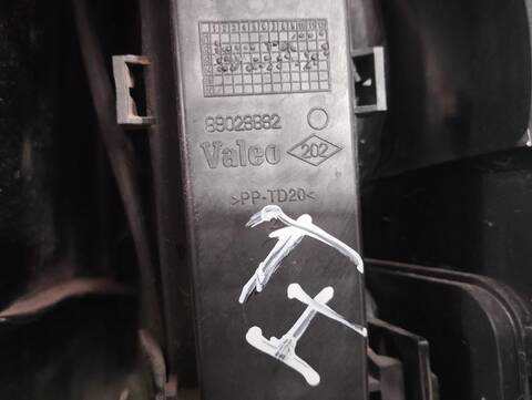 Foto 2ª: Piloto Trasero Izquierdo Renault Espace 2.2 DCI TD AUT. 150CV [D/ G9T K7] (2002)