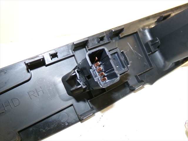 Foto 4ª: Botonera Elevalunas Mitsubishi Outlander 2.0 G 2012-2015, HIBDRIDO [4B11 S61+Y61] (2013)