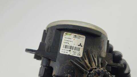 Foto 4ª: Faro Antiniebla Delantero Izquierdo Mitsubishi Montero 3.2 DI-D V88W V98W) 160CV 118KW [4M41] (2007)