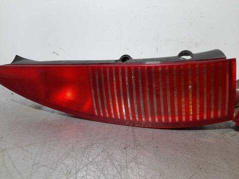 Foto 4ª: Piloto Trasero Derecho Citroen C5 EXCLUSIVE 133CV 98KW [4HX] (2002)