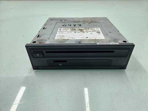 Sistema GPS Volkswagen Golf SPORT R-LINE 150CV 110KW