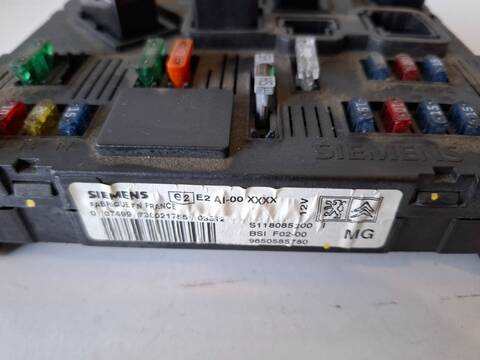 Foto 3ª: Caja Reles Fusibles Citroen C3 1.1 AUDACE 60CV (2016)