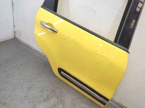 Foto 2ª: Puerta Trasera Derecha Fiat 500 1.6 D MULTIJET 199LYD1B) 105CV 77KW [199 B5.000] (2014)