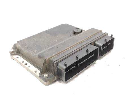 Foto 1ª: Centralita Motor ECU Toyota Auris HYBRID ACTIVE 99CV 73KW [2ZR] (2011)