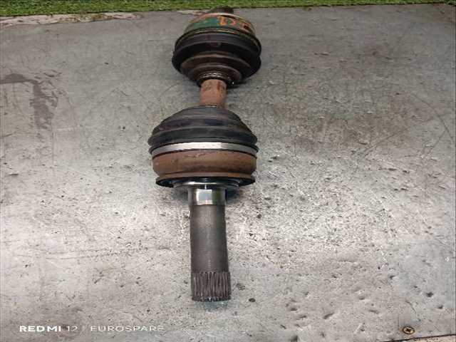 Foto 4ª: Transmision Delantera Izquierda Mitsubishi L200 2.5 D 4P CAJA ABIERTA [4D56] (1999)