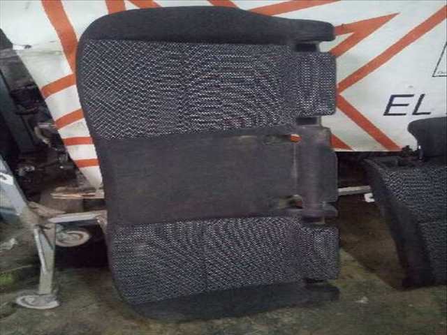 Foto 4ª: Asientos Traseros Skoda Octavia ACTIVE 105CV 77KW [CLH] (2015)