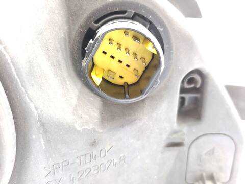 Foto 3ª: Faro Izquierdo Fiat Idea 1.4 16V 95CV 70KW [843A1000] (2004)