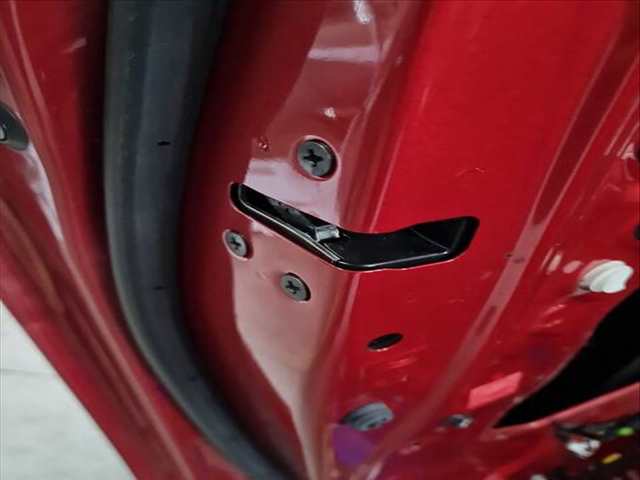 Cerradura Puerta Trasera Izquierda Mazda 3 2.0 SKYACTIV-G M HYBRID HATCHBACK 122CV 90KW