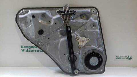 Foto 3ª: Elevalunas Manual Trasero Derecho Skoda Superb ELEGANCE 163CV 120KW [BDG] (2004)