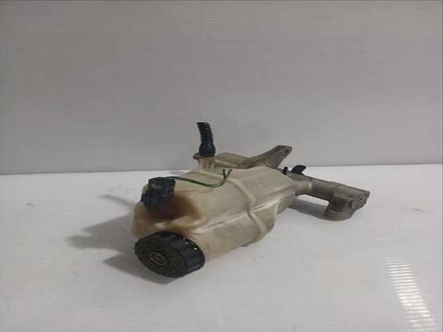 Foto 3ª: Bomba Freno Peugeot 407 2.0 HDI 135 6DRHRH 6DRHRE 6DRHRG 6DRHRJ) 136CV [RHR (DW10BTED4)] (2004)