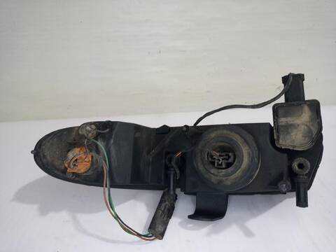 Foto 2ª: Faro Derecho Chrysler Voyager 2.5 TD FAMILY 116CV [425CLIRSX] (1995)