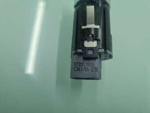 Foto 3ª: Motor de Arranque Volkswagen Touran ADVANCE BMT 150CV 110KW [DTSB] (2021)