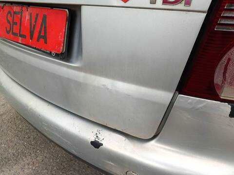 Foto 2ª: Portón Volkswagen Touran AZV (2004)