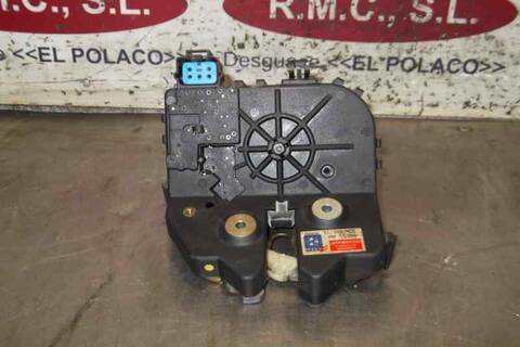 Foto 1ª: Cerradura Capot Ford Focus AMBIENTE BERLINA 100CV 74KW [FFDA] (2003)