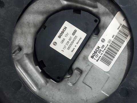 Foto 3ª: Electroventilador Mercedes Clase A 140 A 200 CDI 169.008) 140CV [OM640941] (2004)