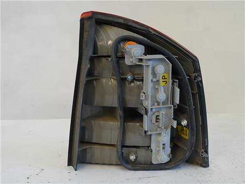 Foto 2ª: Piloto Trasero Izquierdo Opel Vectra 2.2 DTI 16V BERLINA 125CV 92KW [Y 22 DTR] (2002)