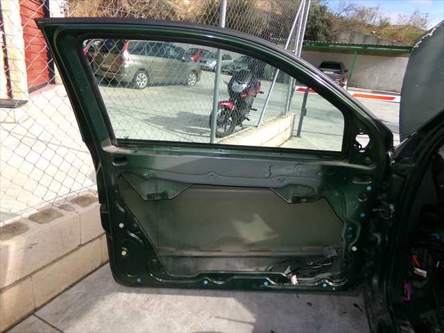 Foto 2ª: Puerta Delantera Izquierda Lancia Ypsilon 1.2 G 2004-2011 [188A5000] (2004)