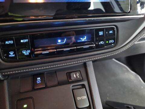 Foto 2ª: Mando Climatizador Toyota Auris 1.8 HYBRID ZWE186_) 136CV 100KW [2ZR-FXE] (2018)