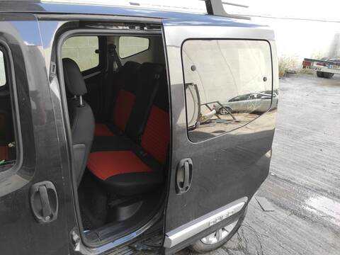Foto 1ª: Puerta Lateral Corredera Izquierda Fiat Qubo 199A2000 (2013)