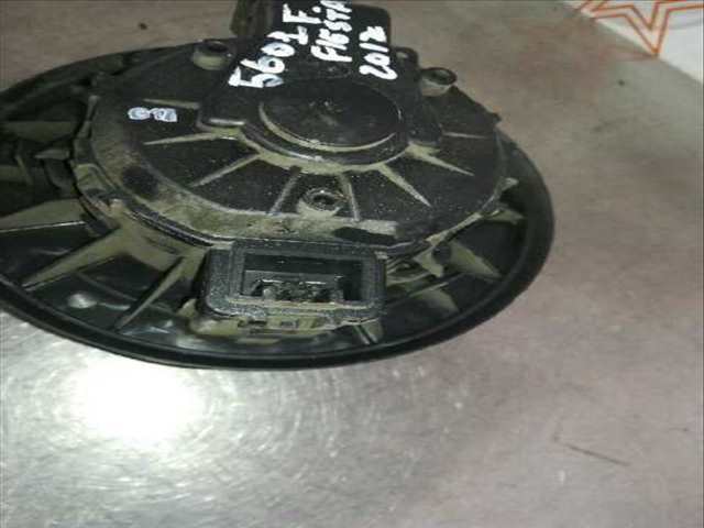 Foto 3ª: Ventilador de Calefacción Ford Fiesta TREND 82CV 60KW [SNJB] (2013)