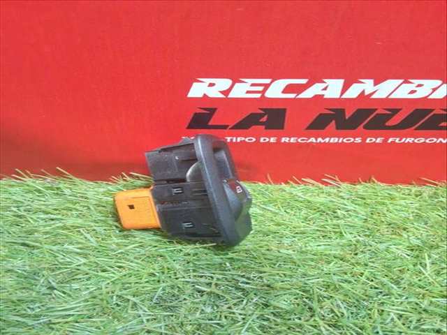 Foto 2ª: Botonera Elevalunas Ford Transit 2.0 ECOBLUE 130CV 96KW FURGONETA [BKFA,BKFB,YMF6,YMFA,YMFB,YMFS] (2019)