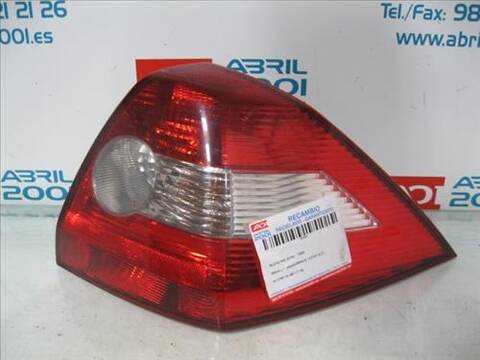 Piloto Trasero Derecho Renault Espace 2.2 DCI JK0H) 150CV 110KW