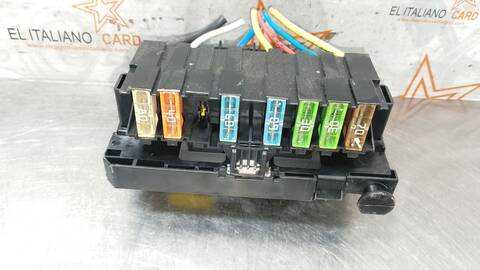 Foto 4ª: Caja Reles Fusibles Citroen C3 1.4 HDI EXCLUSIVE 68CV 50KW [8HZ] (2001)
