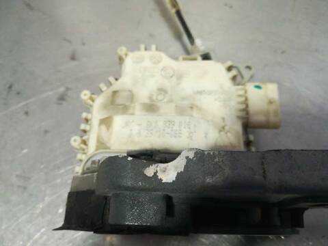 Foto 2ª: Cerradura Puerta Trasera Derecha Audi Q5 2.0 TDI 125KW) 170CV [CGLB] (2010)