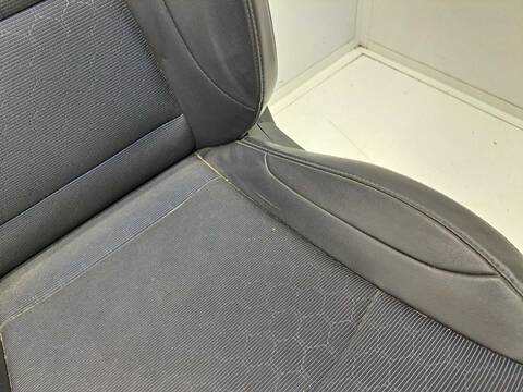Foto 4ª: Asiento Delantero Izquierdo Ssangyong Tivoli CRYSTAL 4X2 116CV 85KW [673910] (2017)
