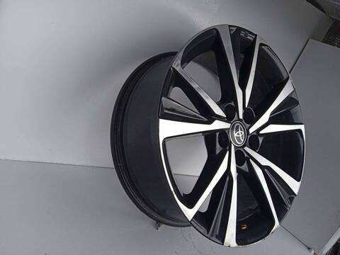 Foto 3ª: LLanta Aleacion Toyota CHR AX2T) HYBRID ADVANCE 72CV 72KW [2ZR] (2024)