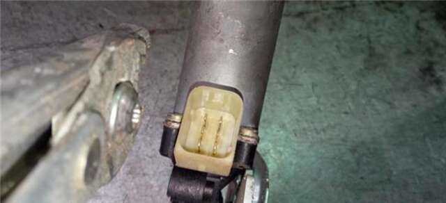 Foto 2ª: Elevalunas Eléctrico Delantero Derecho Mercedes Clase E 180 E 290 TURBO-D (210.017) [OM 602.982]