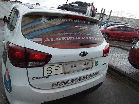 Foto 4ª: Portón Kia Carens BASIC 116CV 85KW [D4FD] (2017)