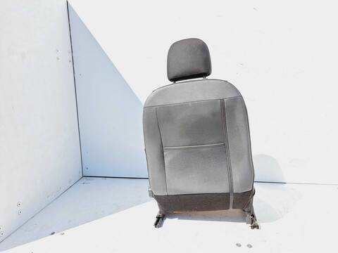 Foto 3ª: Asiento Delantero Derecho Dacia Sandero COMFORT 95CV 70KW [K9K U8] (2020)