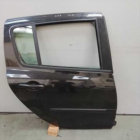 Puerta Trasera Derecha Renault Clio 0.1