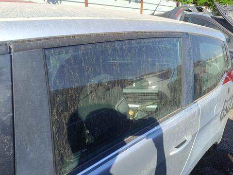Luna Trasera Izquierda Peugeot 5008 ACCESS 120CV 88KW