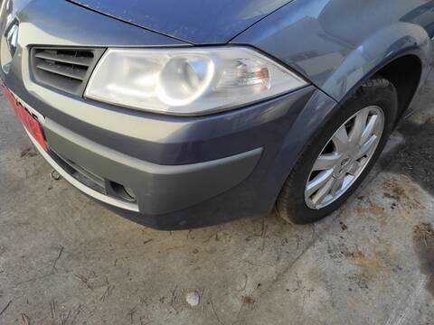 Foto 2ª: Paragolpes Delantero Renault Megane F9Q803 BERLINA II CLASSIC BERLINA (2008)