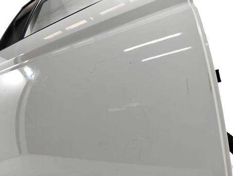 Foto 2ª: Puerta Trasera Derecha Volkswagen Touran ADVANCE BMT 116CV (2015)