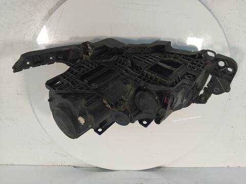 Foto 2ª: Faro Derecho Volkswagen Golf 140 CV 103KW [CFHC CFH] (2013)