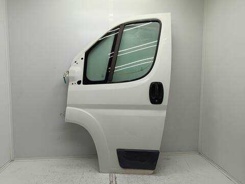 Puerta Delantera Izquierda Peugeot Boxer HDI 330) 101CV 74KW CAJA CERRADA