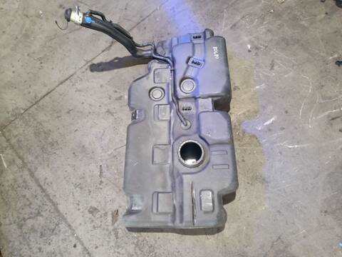 Foto 2ª: Deposito de Combustible Volkswagen Crafter 2.0 TDI 4MOTION 140CV 103KW [DAUA] (2019)