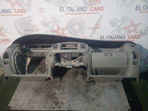 Salpicadero Nissan Primastar 101CV 74KW
