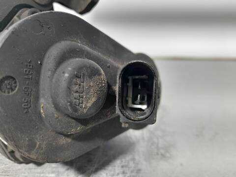 Foto 4ª: Pedal Embrague Volkswagen Passat 2.0 TDI BERLINA 140CV 103KW [CBA] (2008)