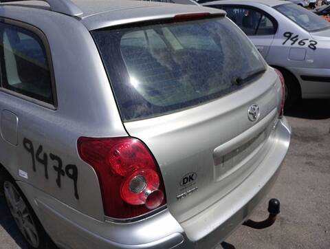 Foto 3ª: Portón Toyota Avensis 1.8 SOL 129CV 95KW [1ZZFE] (2007)