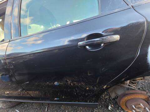 Puerta Trasera Izquierda Ford Focus AMBIENTE 105CV 77KW