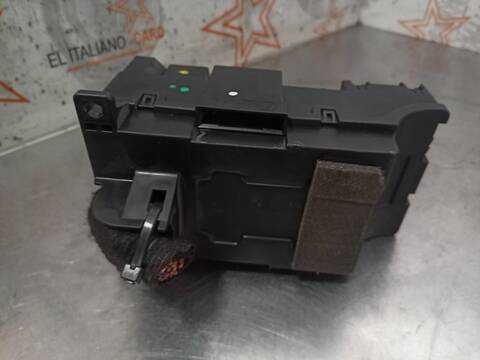 Foto 3ª: Caja Reles Fusibles Opel Mokka EDITION ECOFLEX 131CV 96KW [A17DTS] (2014)